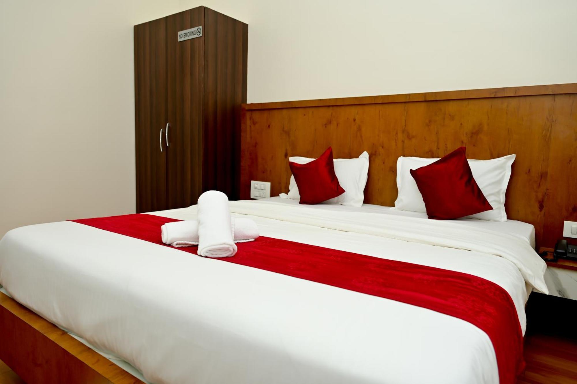 Deepa Paradise Chikmagalur Exterior photo